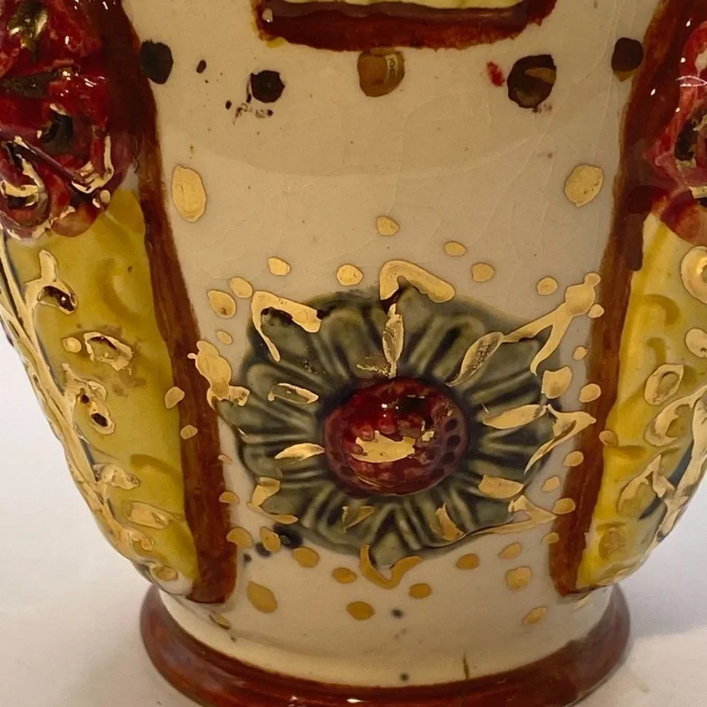 Pompeyi Bejeweled Signed Majolica Ceramic Vase Double Handle Gold Embossed